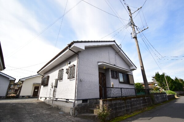松木山田住宅　Ｄ棟の物件外観写真